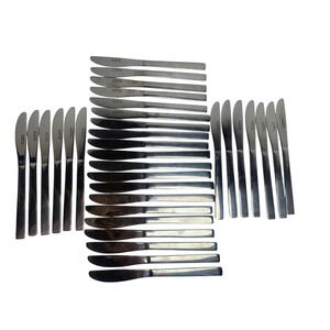 HALCO Stainless Steel Dinner Knives Lot of‎ 33 Flatware Silverware Table Knives